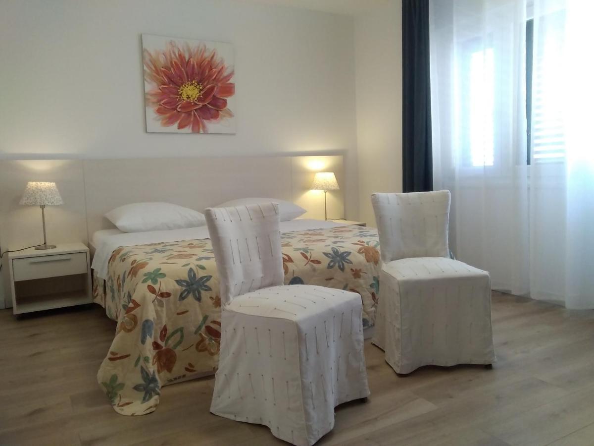 Apartmani Mateo Primošten Esterno foto